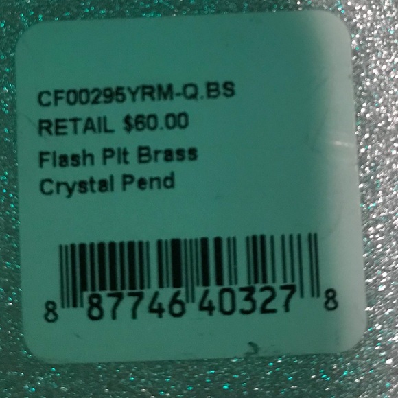 Genuine crystal hummingbird necklace - Picture 4 of 4